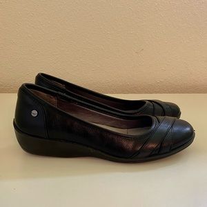 Life Stride Wedge - Women’s 7 - Black